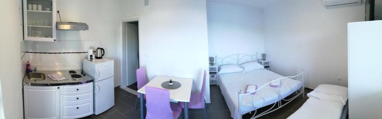 מרינה Apartmani Skalinada מראה חיצוני תמונה