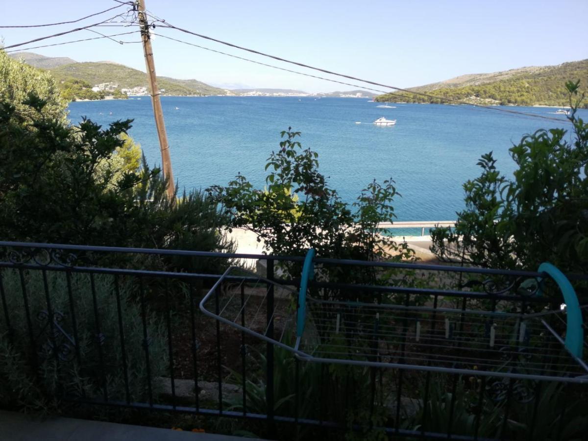 מרינה Apartmani Skalinada מראה חיצוני תמונה